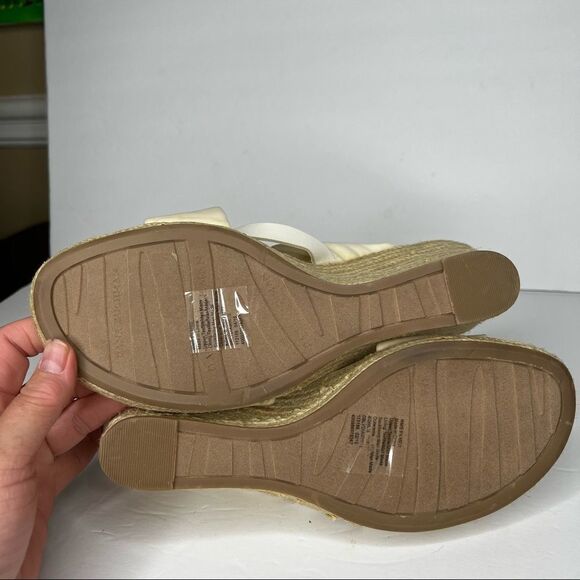 Dana Buchman Ivory/White Stretch Sandal Wedges With Jute Heel Women's Size 9.5 - Picture 6 of 9